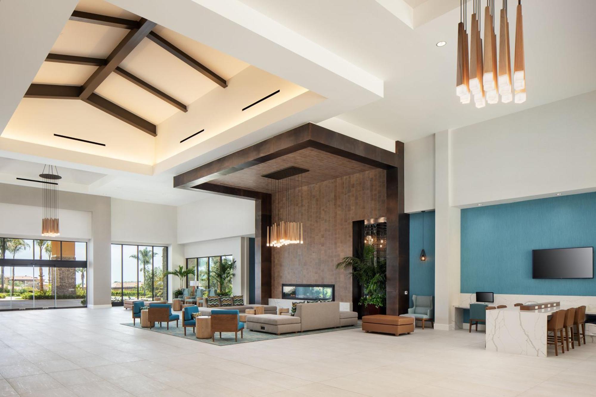 Sheraton Carlsbad Resort & Spa Exterior photo