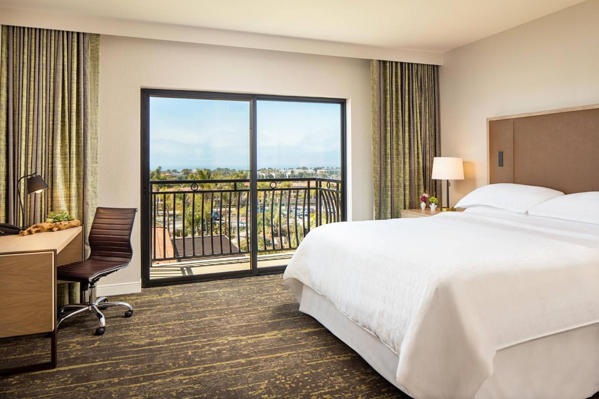 Sheraton Carlsbad Resort & Spa Exterior photo